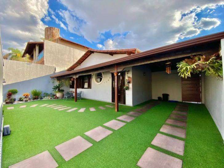 Foto do imóvel: Casa A Venda no Bairro Itapoã 3 Quartos 3 Vagas